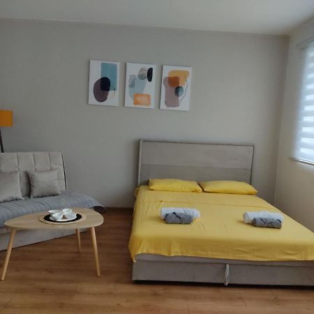Apartman Andjela Плужине Екстериор снимка